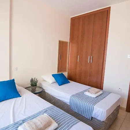 For Holidays Apartment